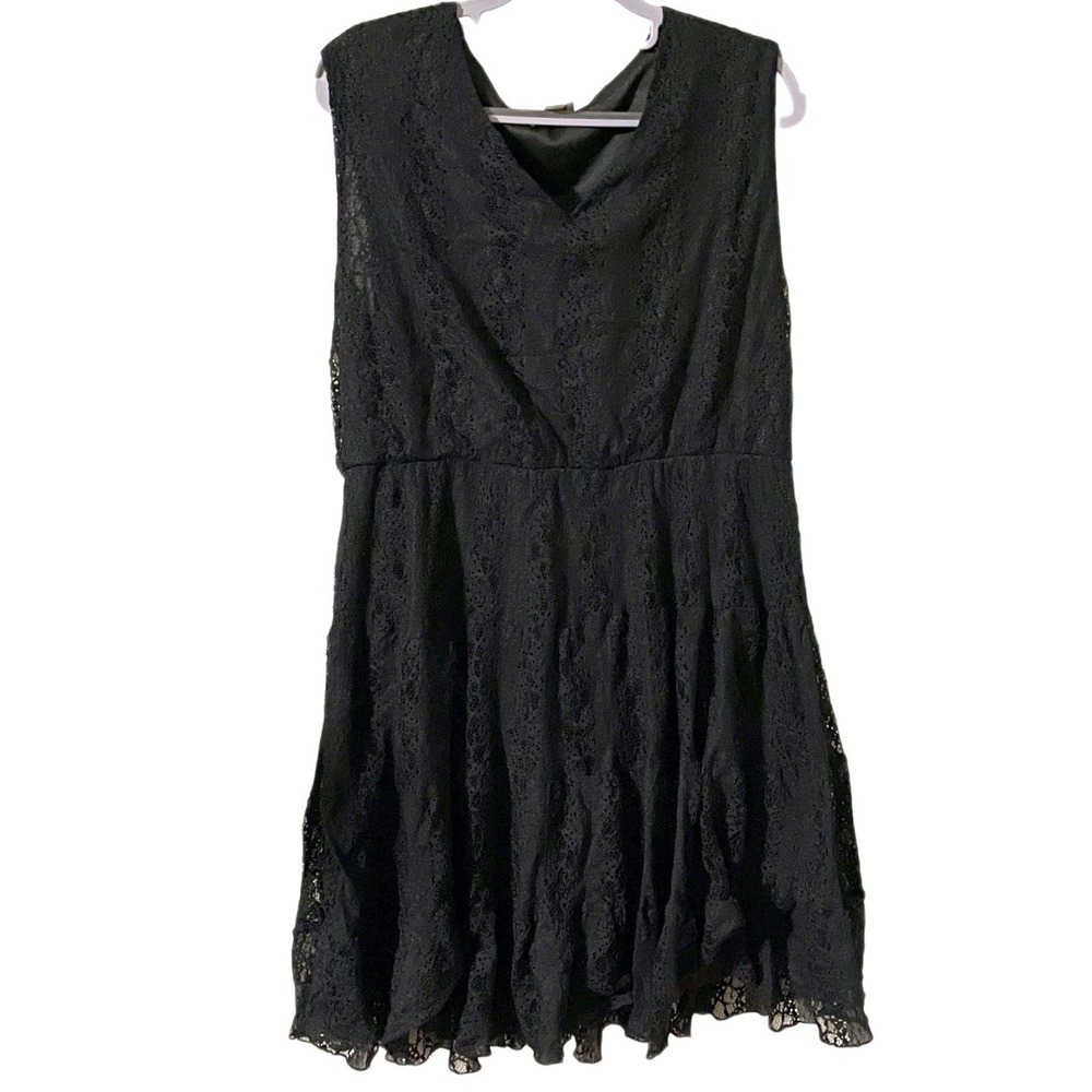 HAANI dress size 2X black lace fit and flare sleeveless western‎